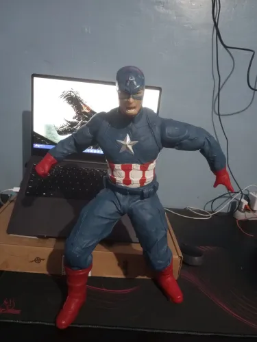 Boneco Capitão América 