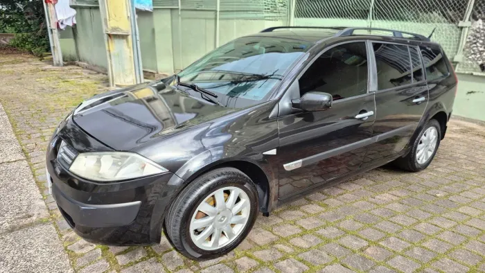 Renault Megane Grand Tour Dynam. Hi-flex 1.6 16V 2011
