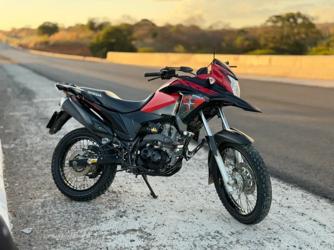 Honda XRE 190 - Impecável e Pronta para Rodar!