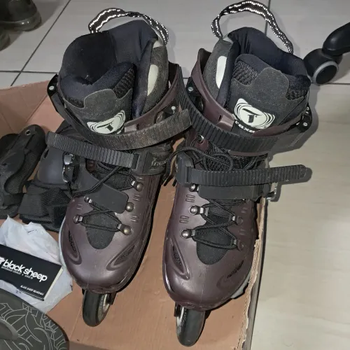 Patins traxart freedom 36/37 mais acessórios