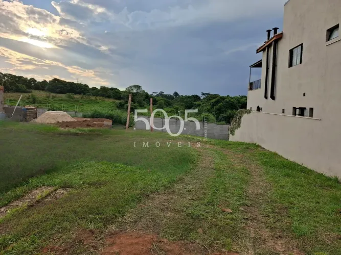 Terreno à venda no Condomínio Reserva Saint Paul em Itu com 360m²