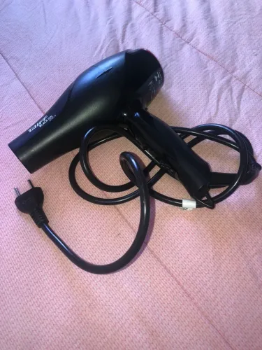 Secador Taiff Black Ion 200cw 127 v