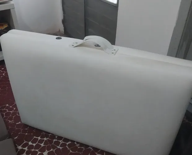 Maca dobrável,  carrinho auxiliar e escadinha 