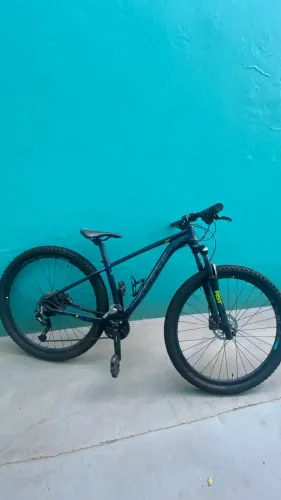Bicicleta SENSE Play 27 Velocidades tamanho 15?