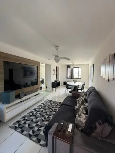 Apartamento totalmente mobiliado em Ponta Negra com 3 quartos (SOMENTE PARTICULAR)