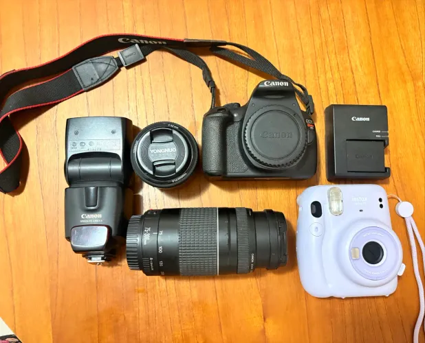 Canon T5 completa + Instax mini 11