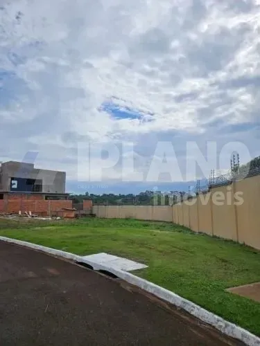 Terreno em Condomínio com Área de Lazer em Ribeirão Preto
