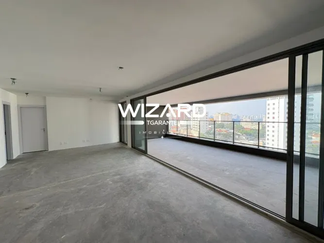 Apartamento de Alto Padrão à venda | Alto de Pinheiros | 232m² | 3 Suítes | 3 Vagas | Offi