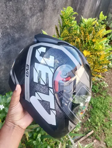 Capacete Novo