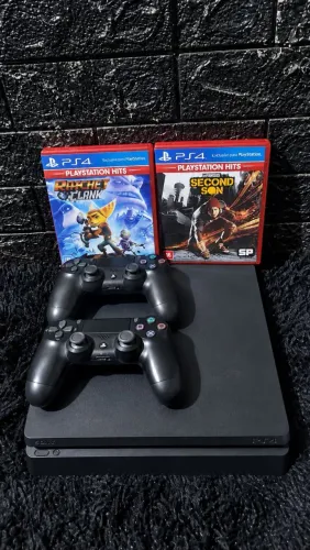 PS4 SLIM 1TB
