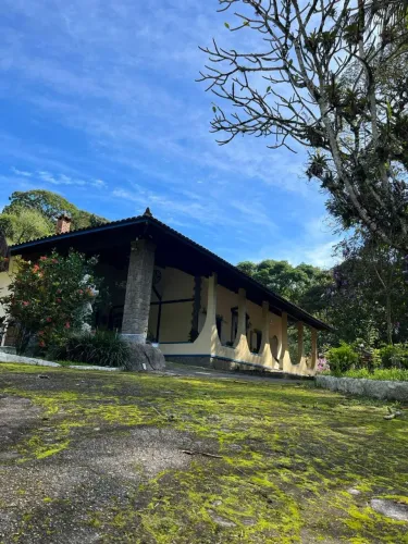 Maravilhosa chácara na Castália