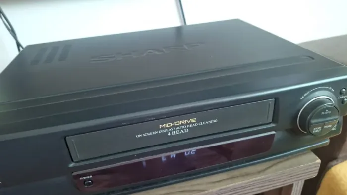 Vídeo Cassete Sharp 4 Cabeças