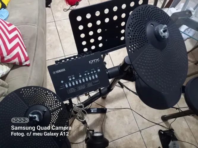 BATERIA  YAMAHA.   MOD DTX.