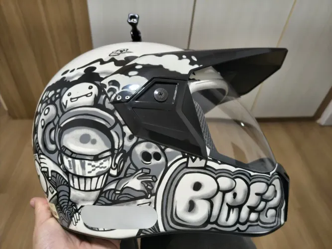 Capacete Bieffe tamanho 60