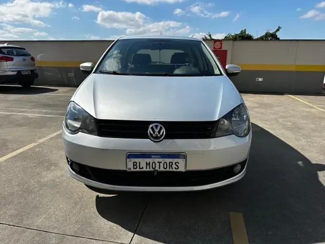 Volkswagen Polo 1.6 Mi/s.ouro 1.6 MI Tot.flex 8V 5P 2013