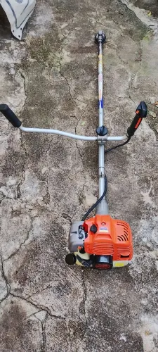 Vendo roçadeira