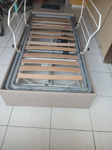 Cama hospitalar 