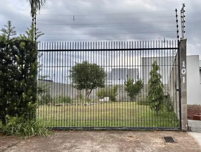 Terreno a venda no Jardim Munique