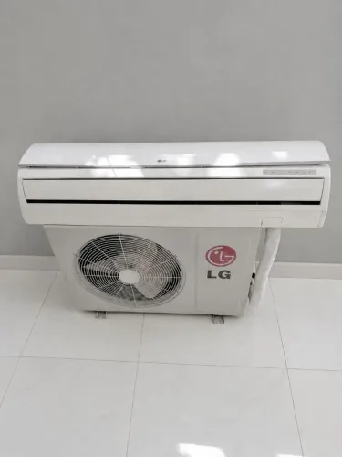 Ar condicionado LG de 24.000 BTUS