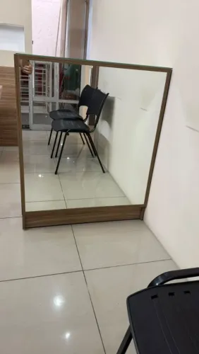 Balcão recepção caixa com espelho