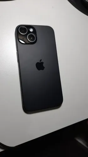 Iphone 15 128gb em perfeito estado