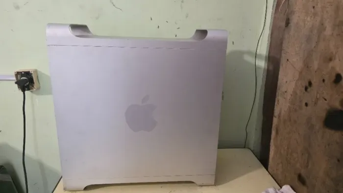 Apple Mac Pro Antigo