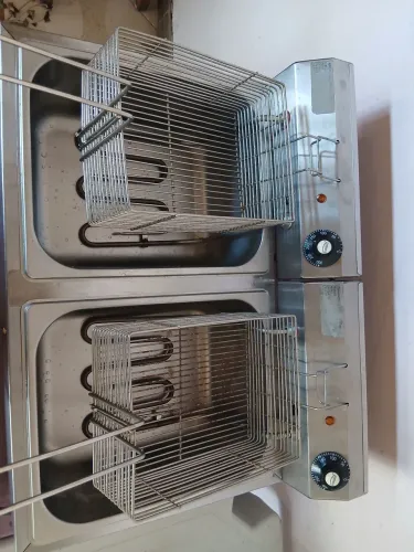 Fritadeira / Exaustor / Fogão industrial