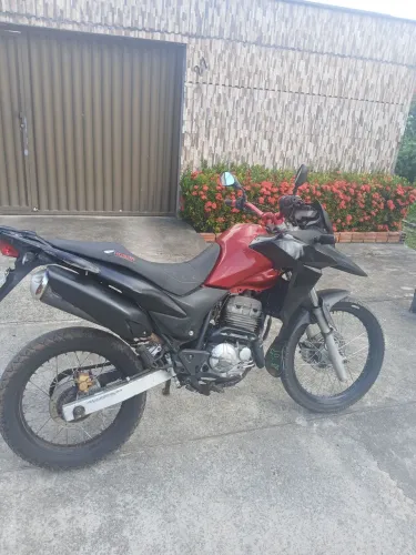 Xre 300 2012