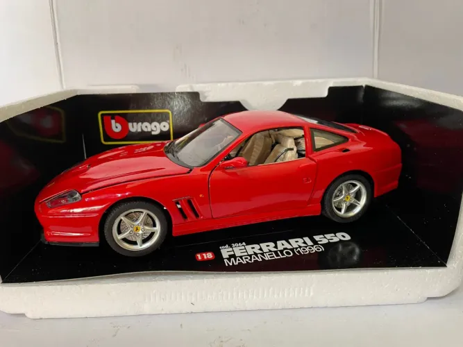 Miniaturas Ferrari 550 Maranello + Ferrari GTO 1962