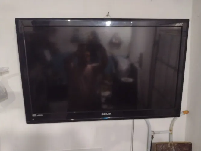 TV Semp 40 não e smart 