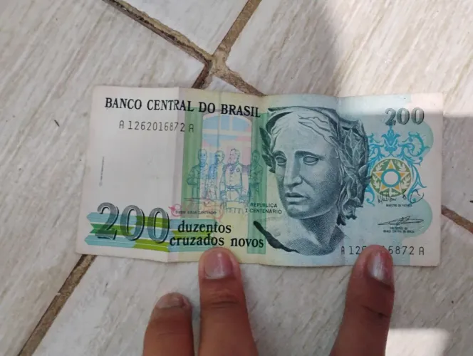 Venda: 200 Cruzados Novos