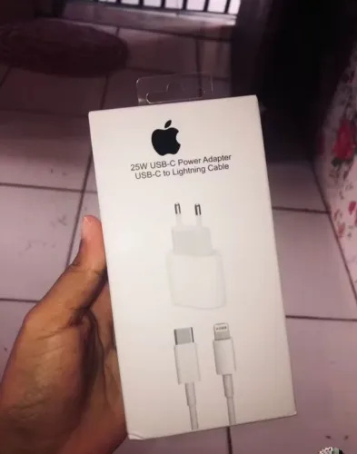 Carregador de iPhone 20W