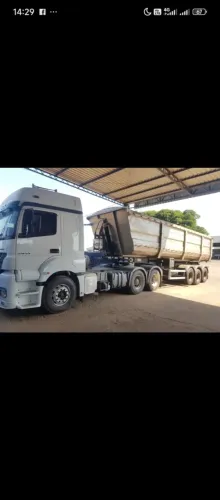 Mercedes Axor 2644, ótimo estado.