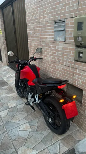 Cb twister 300 F Zera