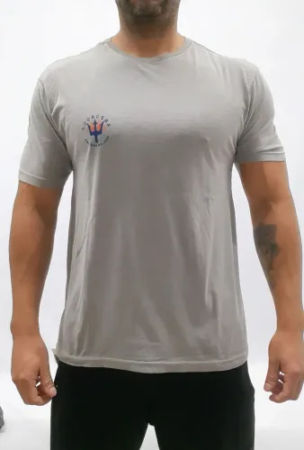 Camiseta Masculina Osklen,estampa nas costas,malha premium estonada 100% Algodão penteado 