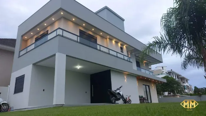 CASA DE ALTO PADRÃO À VENDA | INGLESES NORTE FLORIANÓPOLIS/SC