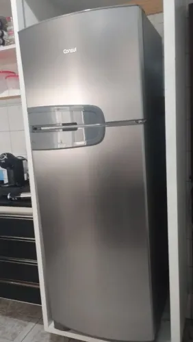 Geladeira consul semi nova