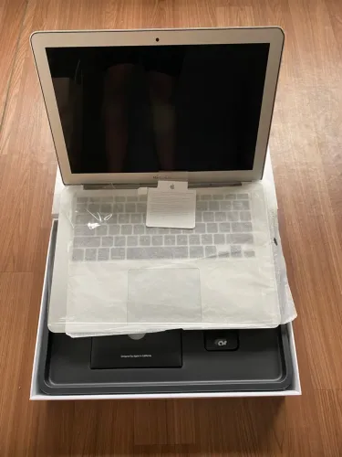 MacBook Air 13