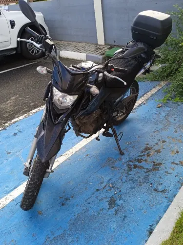 Vendo Yamaha Crosser + Bros zero km.