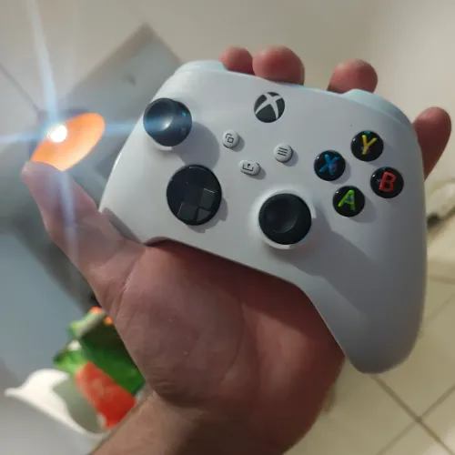 Controle Xbox Series (troco por Dualsense ou vendo)