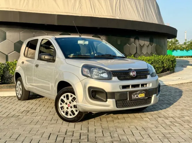 Fiat Uno Attractive 1.0 EVO Fire Flex 8V 5P 2021