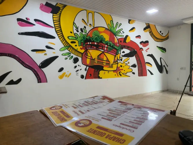Grafite arte urbana,tema hambúrguers 