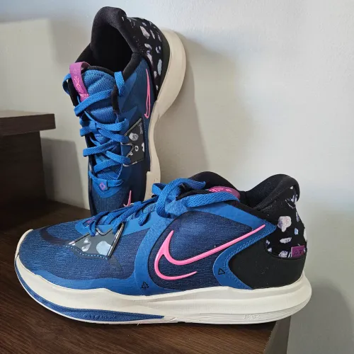 Tênis Nike Kyrie Low 5 Masculino