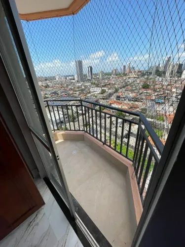 ALUGA-SE LINDA CASA NO ED. DUBHE