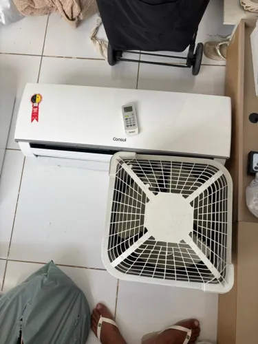 Vendo central de ar 18mil btus cônsul