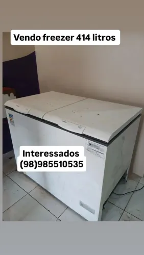 Congelador semi novo