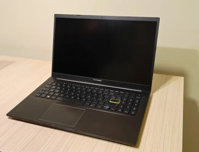 Notebook ASUS VivoBook 15 X513EP i7 24GB RAM GeForce MX330 SSD + HD 1TB