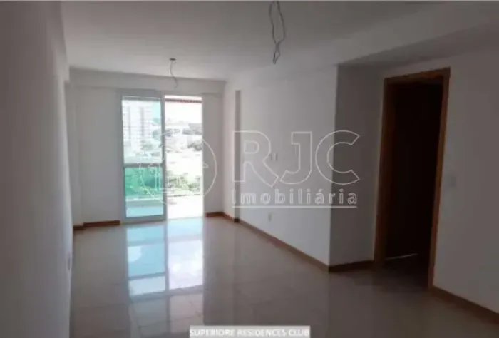 Apartamento para venda tem 79 metros quadrados com 3 quartos em Méier - Rio de Janeiro - R