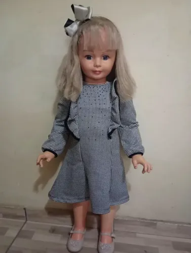 Antiga Boneca Amiguinha Para Restauro.