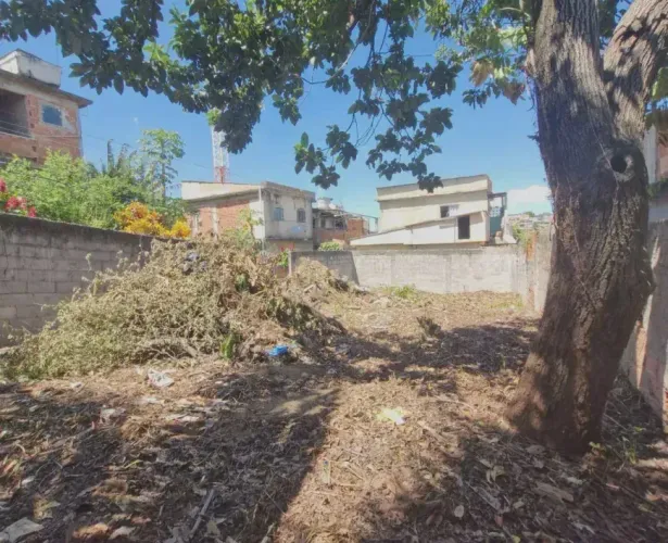 Terreno à Venda em Nilópolis Próximo ao UPA e Campo do Vasquinho!